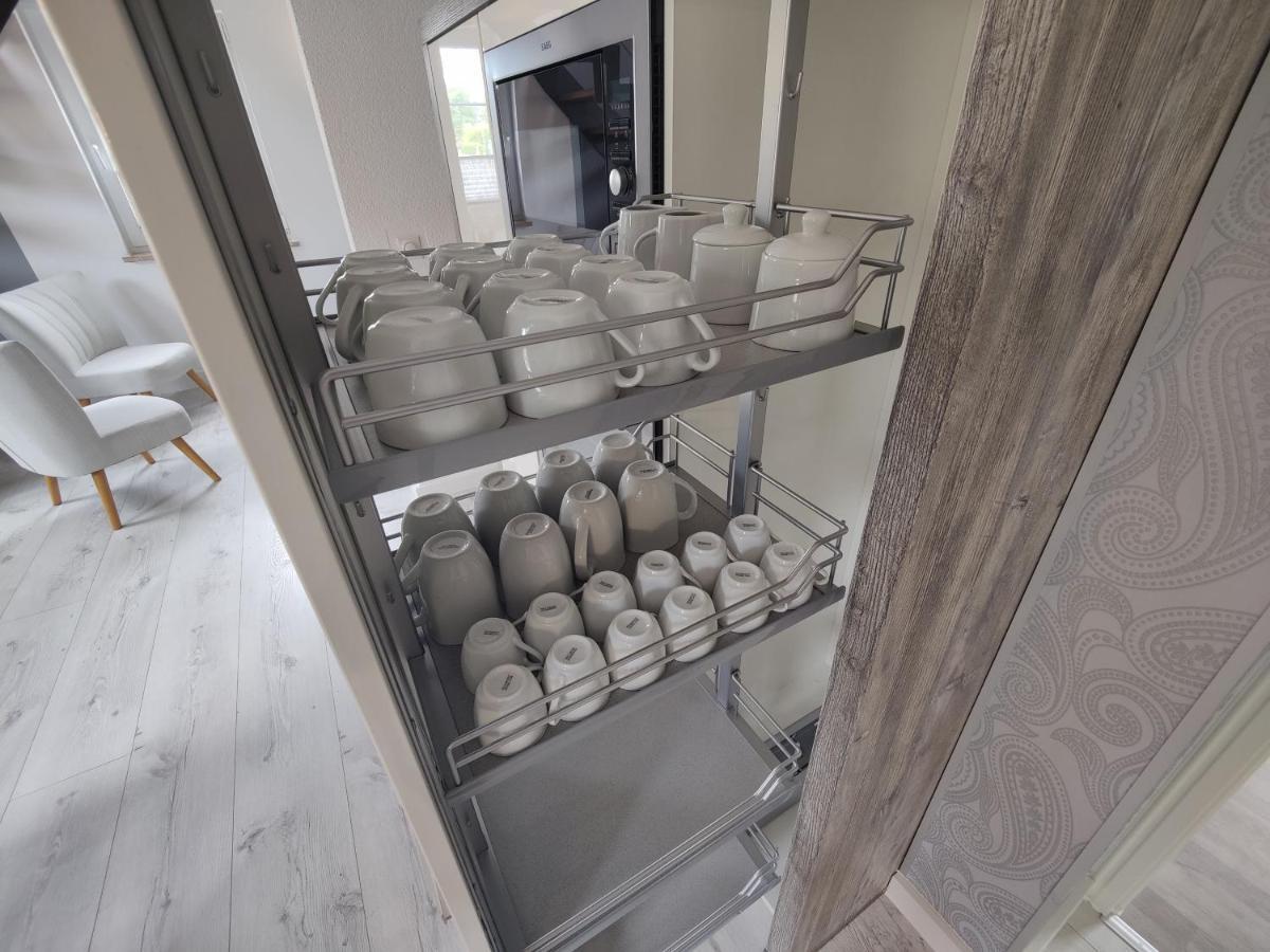 Ferienhaus Villa Adelsberg Mit Dachterrasse In Zentraler Lage Fuer Bis Zu 10 Personen Chemnitz Exterior foto