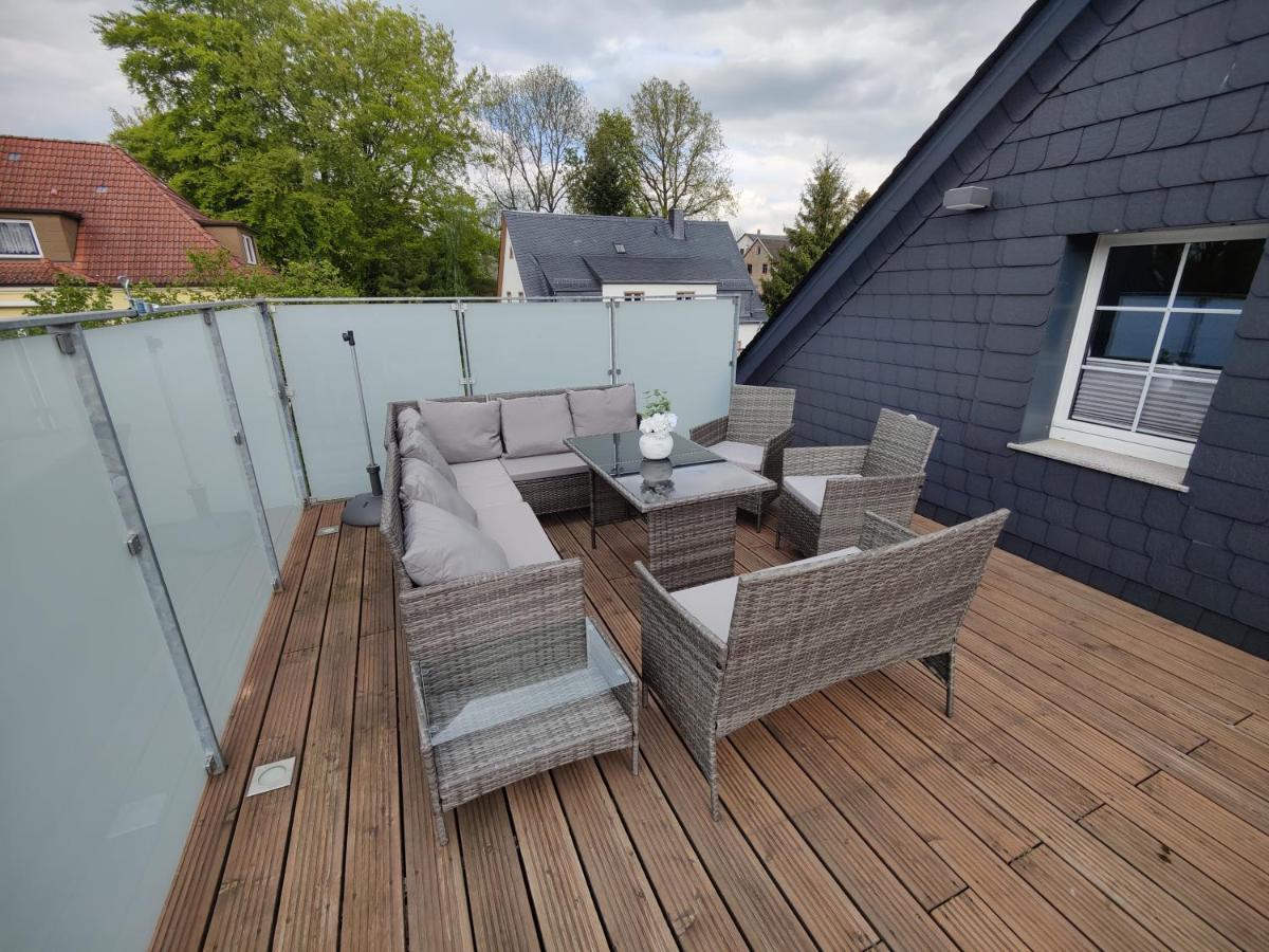 Ferienhaus Villa Adelsberg Mit Dachterrasse In Zentraler Lage Fuer Bis Zu 10 Personen Chemnitz Exterior foto
